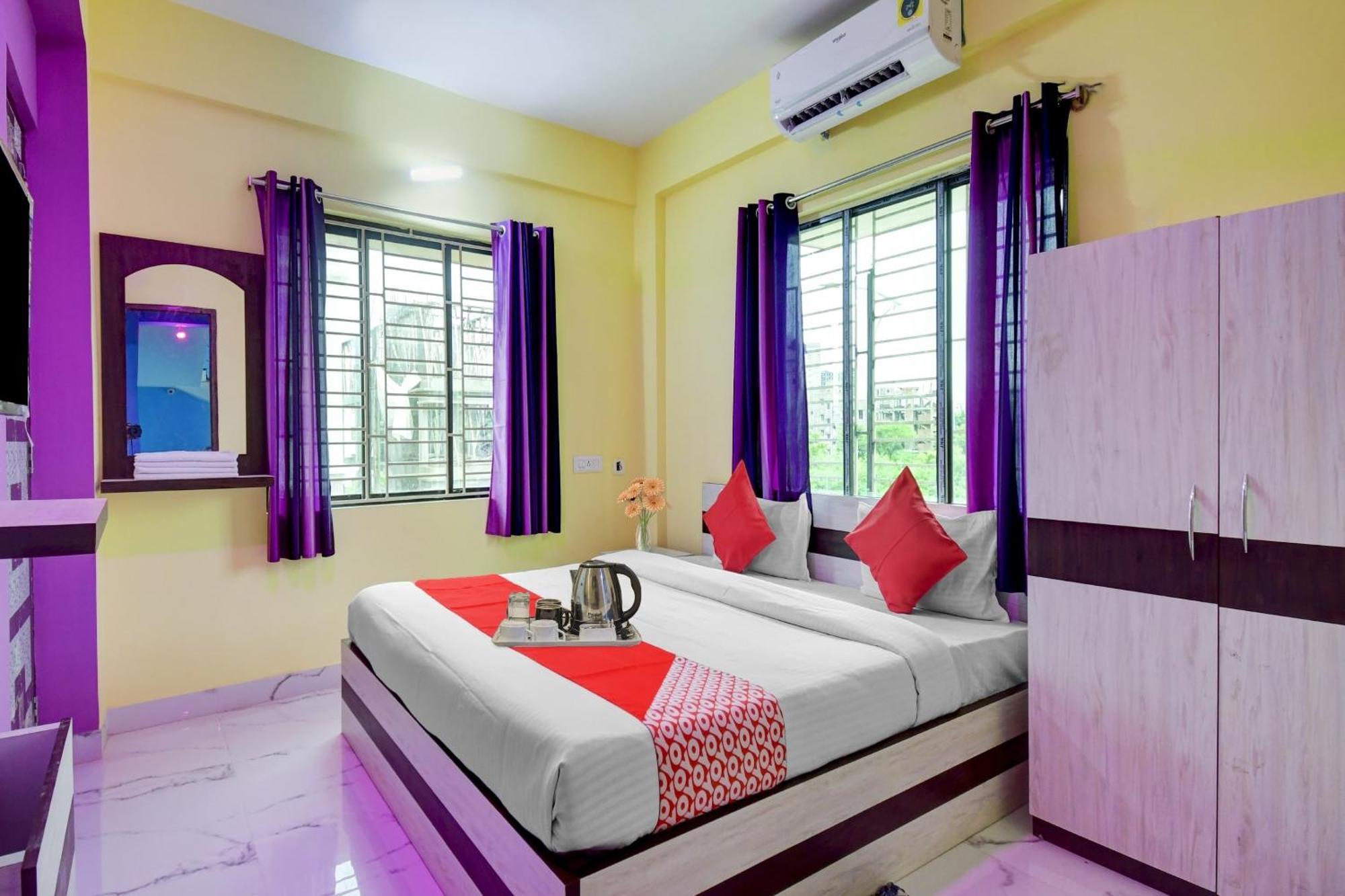 Super Hotel O 4 Friends Calcutta Buitenkant foto